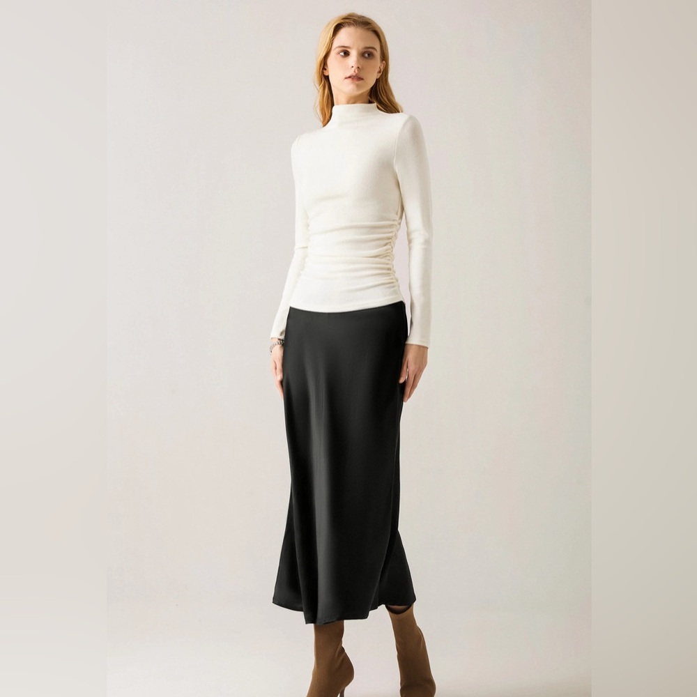 NWT. OGL Thermal Ruched Sides Tuckable Mockneck. TopOff White. Size Small. - Picture 6 of 7